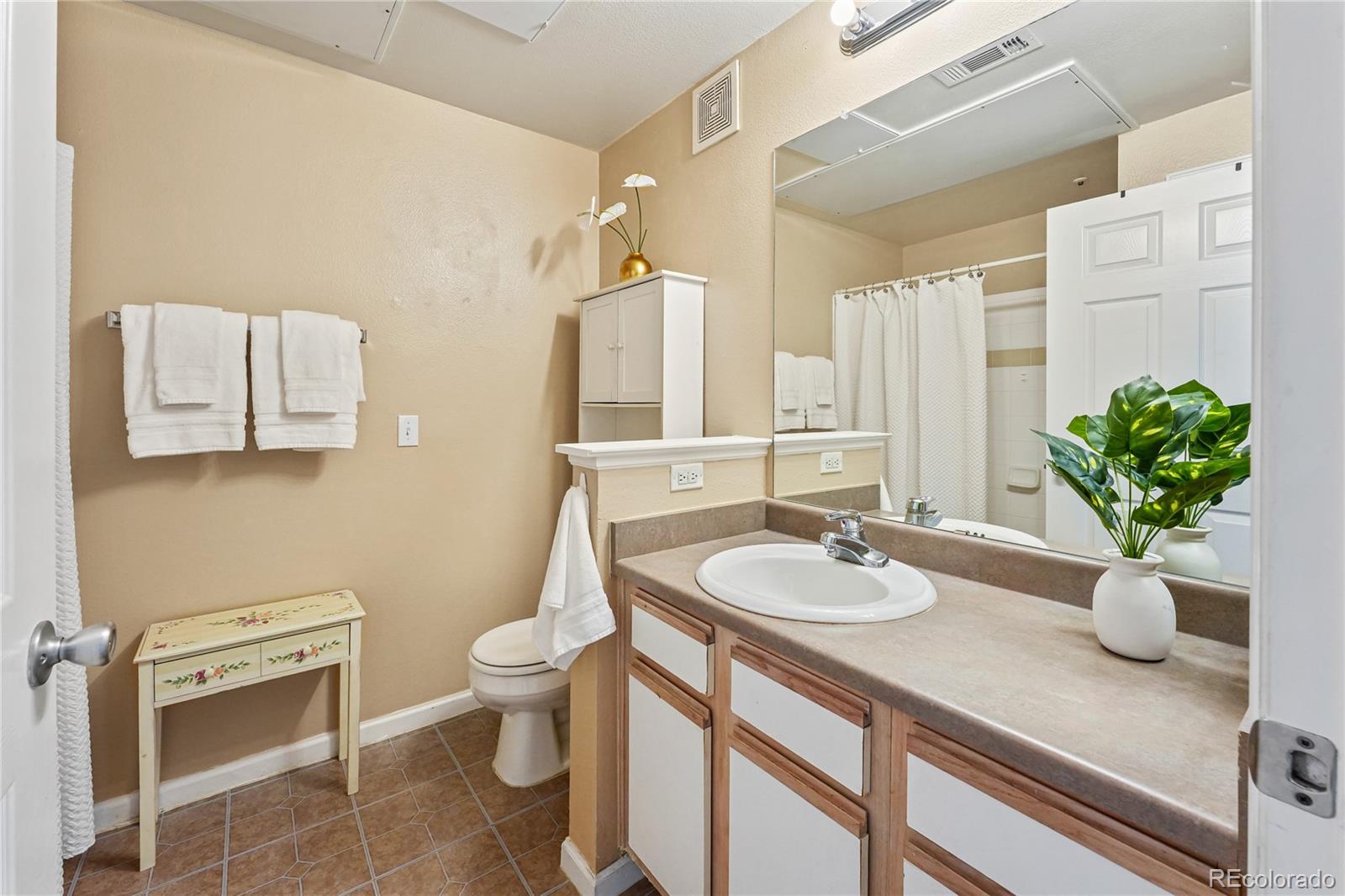 MLS Image #21 for 7422 s quail circle,littleton, Colorado