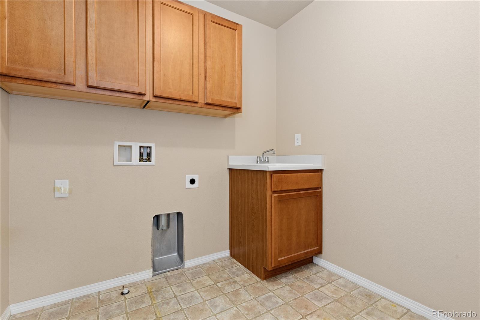 MLS Image #22 for 1948 e 167th avenue,thornton, Colorado