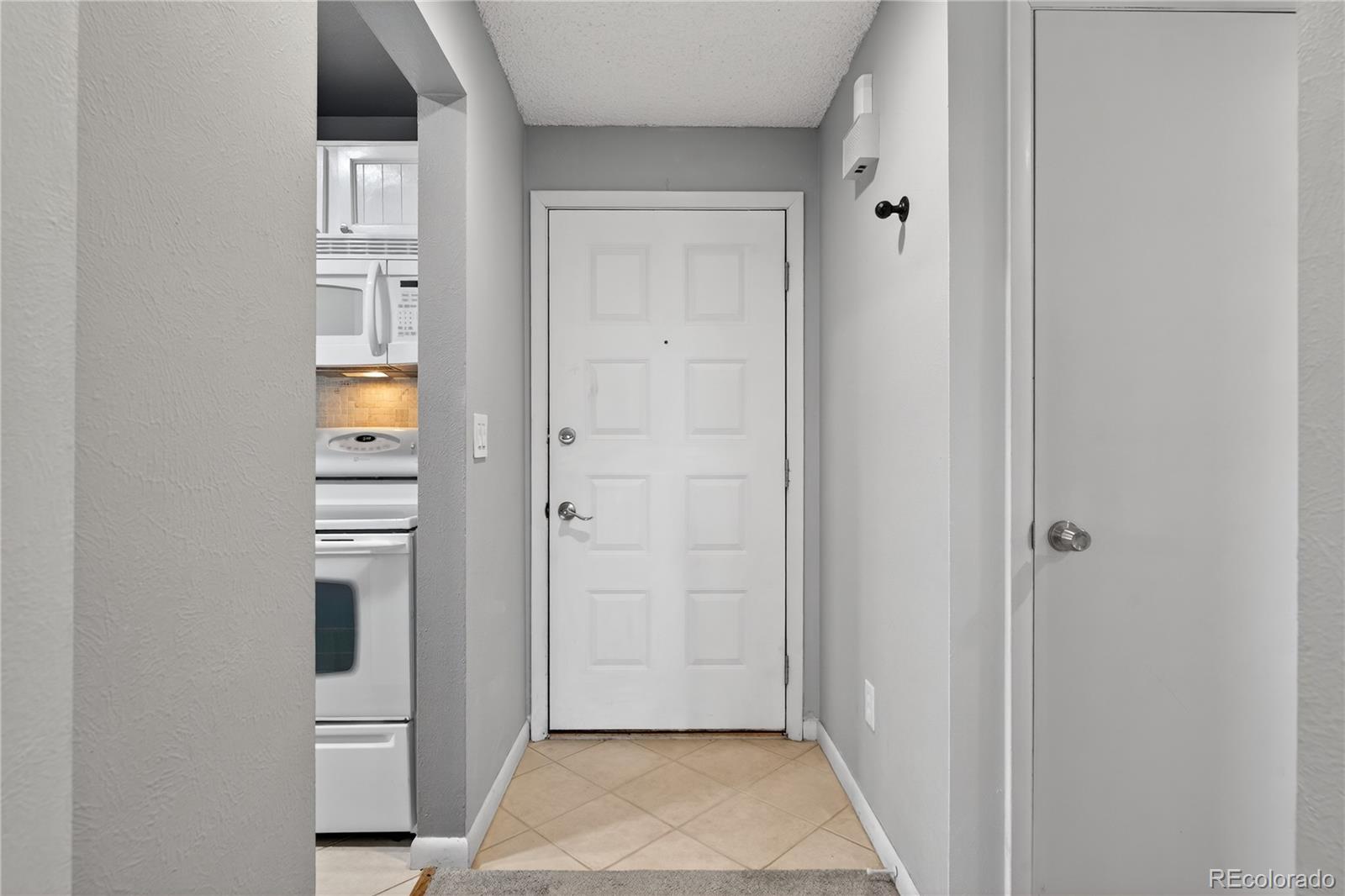 MLS Image #3 for 4066 s atchison way,aurora, Colorado