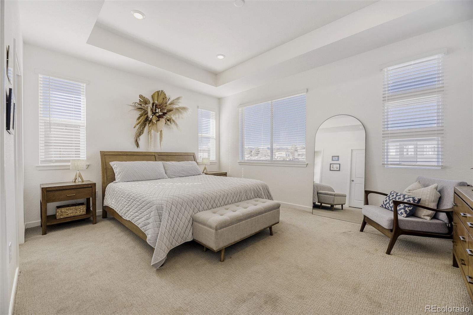 MLS Image #10 for 2089 s vance way,denver, Colorado