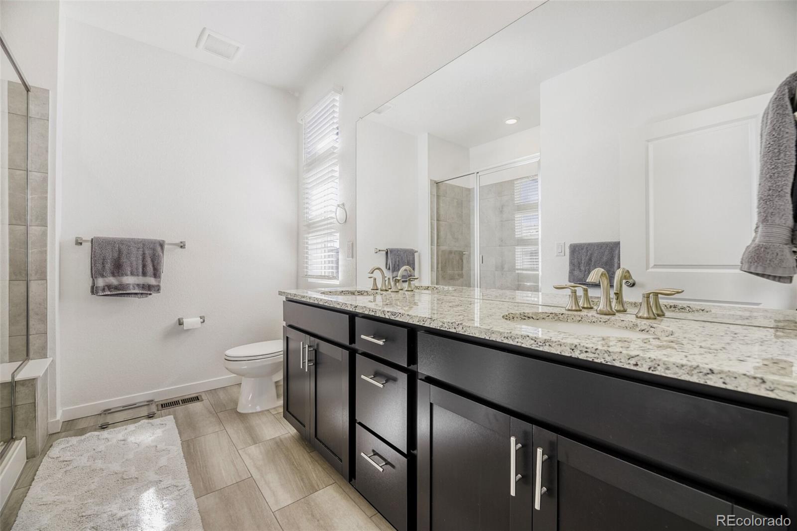 MLS Image #14 for 2089 s vance way,denver, Colorado