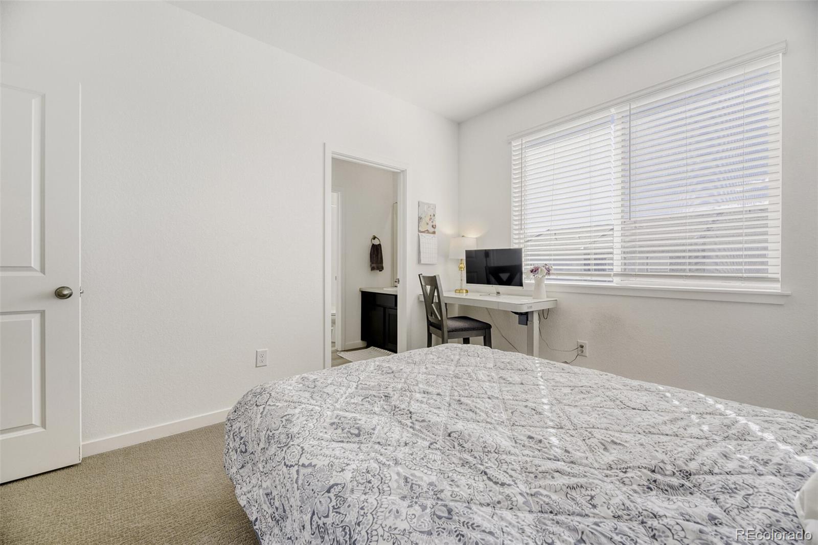 MLS Image #18 for 2089 s vance way,denver, Colorado