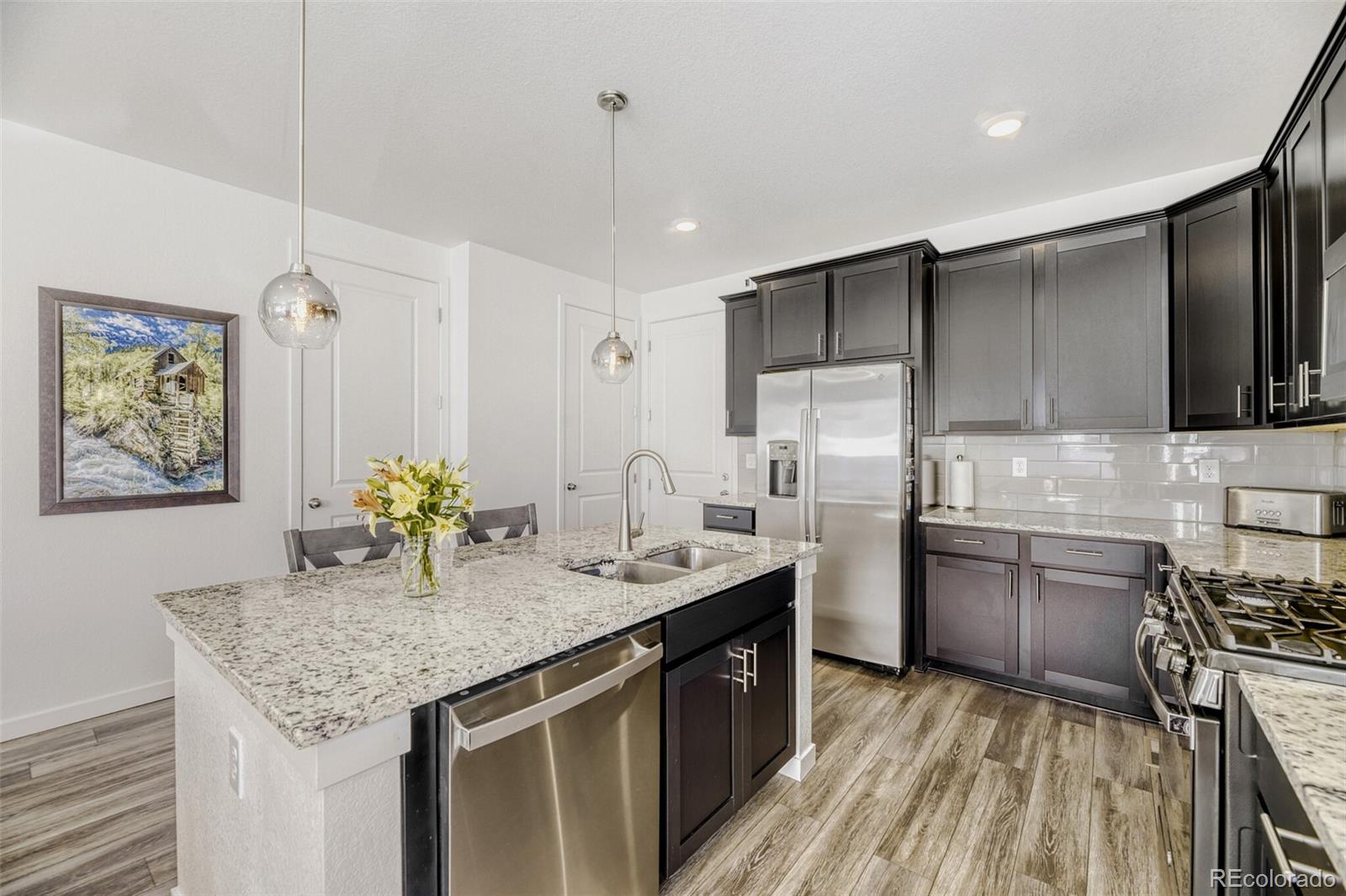 MLS Image #6 for 2089 s vance way,denver, Colorado