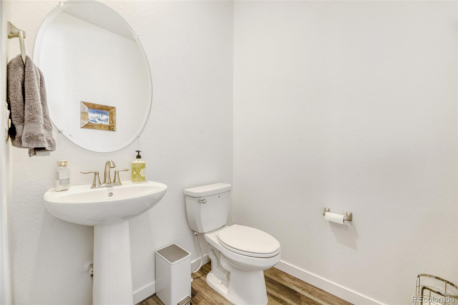 MLS Image #7 for 2089 s vance way,denver, Colorado