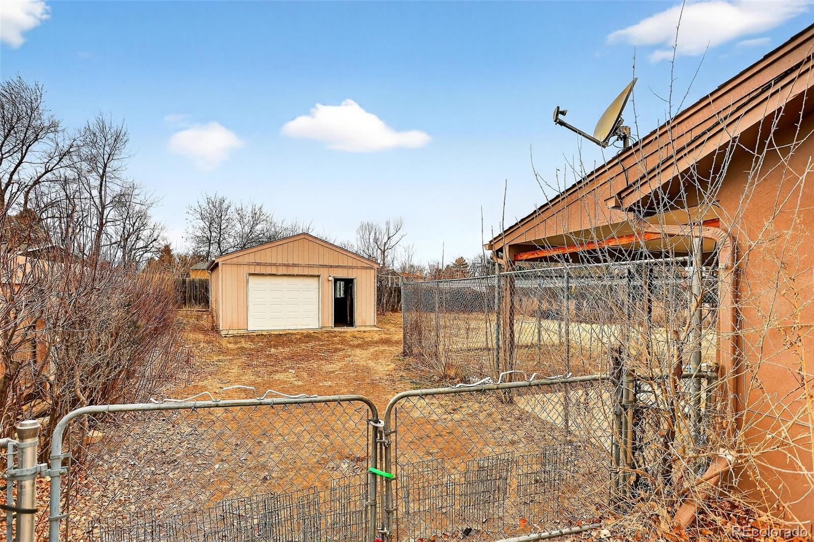 MLS Image #38 for 2000 e easter avenue,centennial, Colorado