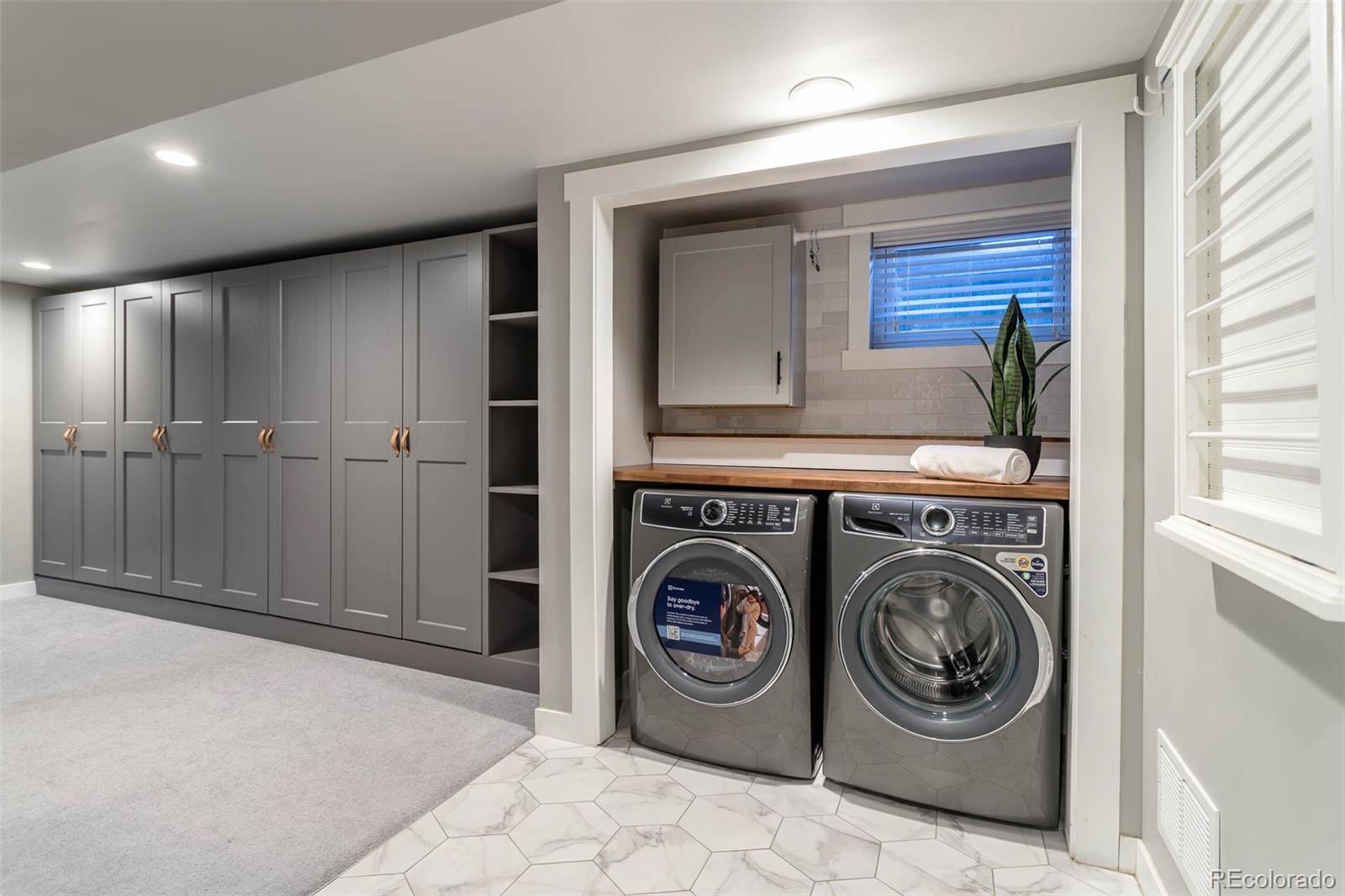 MLS Image #22 for 3461 s ivy way,denver, Colorado