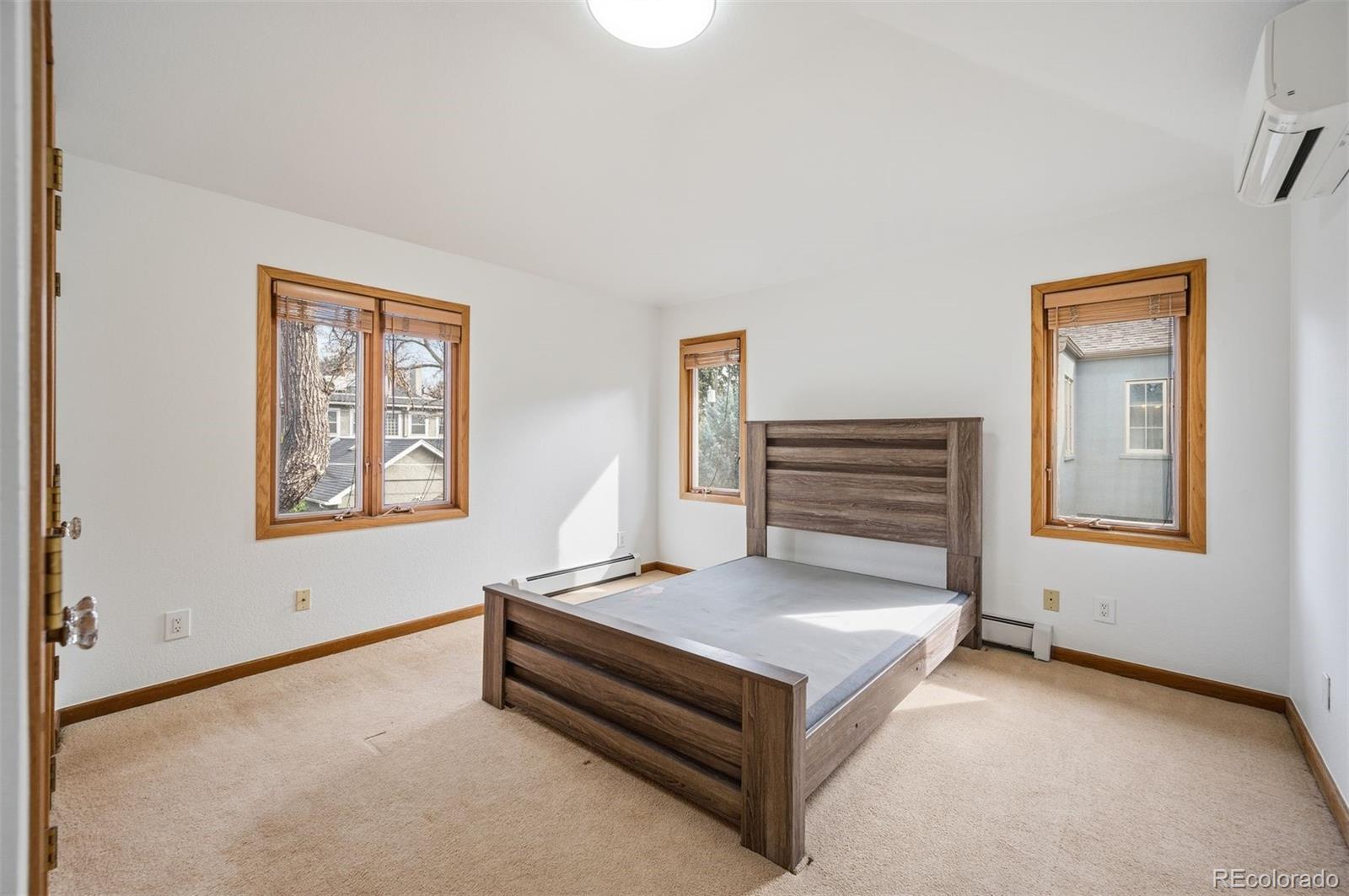 MLS Image #14 for 350 n marion street,denver, Colorado