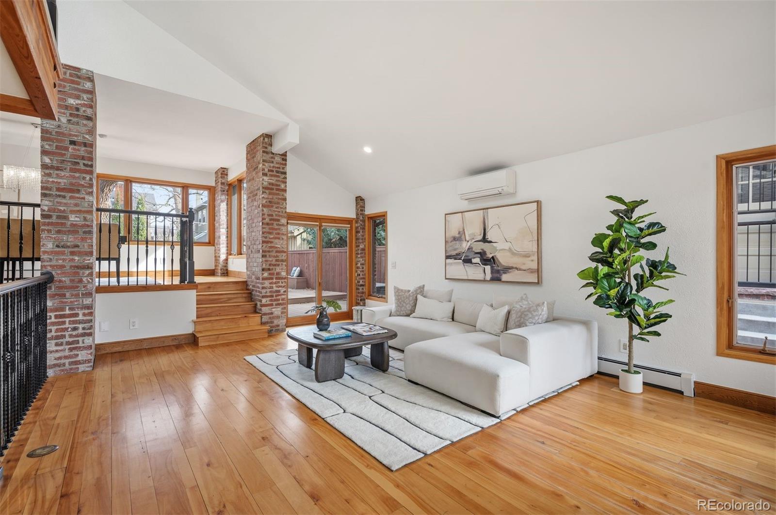 MLS Image #2 for 350 n marion street,denver, Colorado