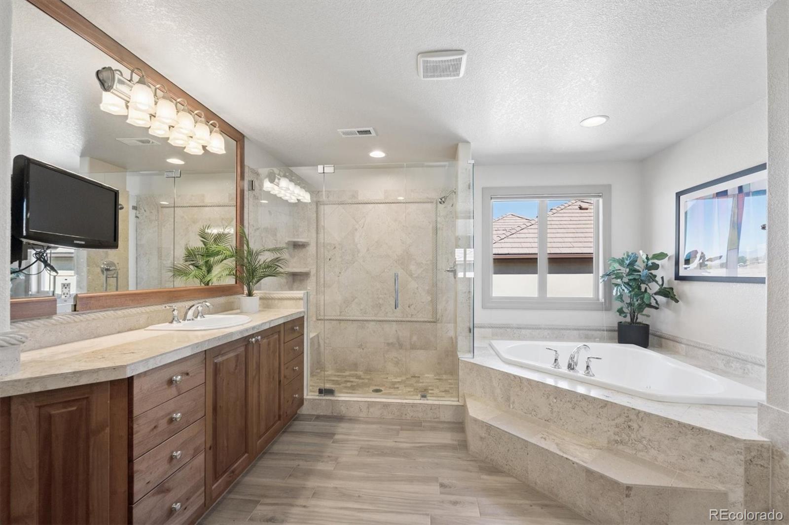 MLS Image #23 for 6893 s netherland way,aurora, Colorado