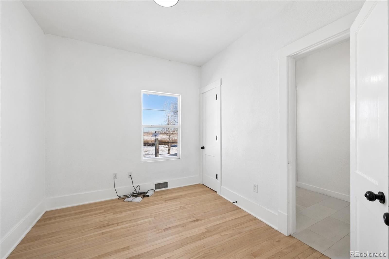 MLS Image #18 for 17362  county road 29 ,platteville, Colorado