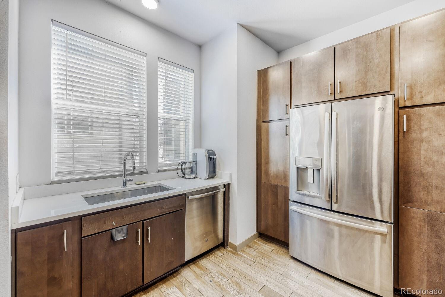 MLS Image #14 for 2200  tremont place,denver, Colorado