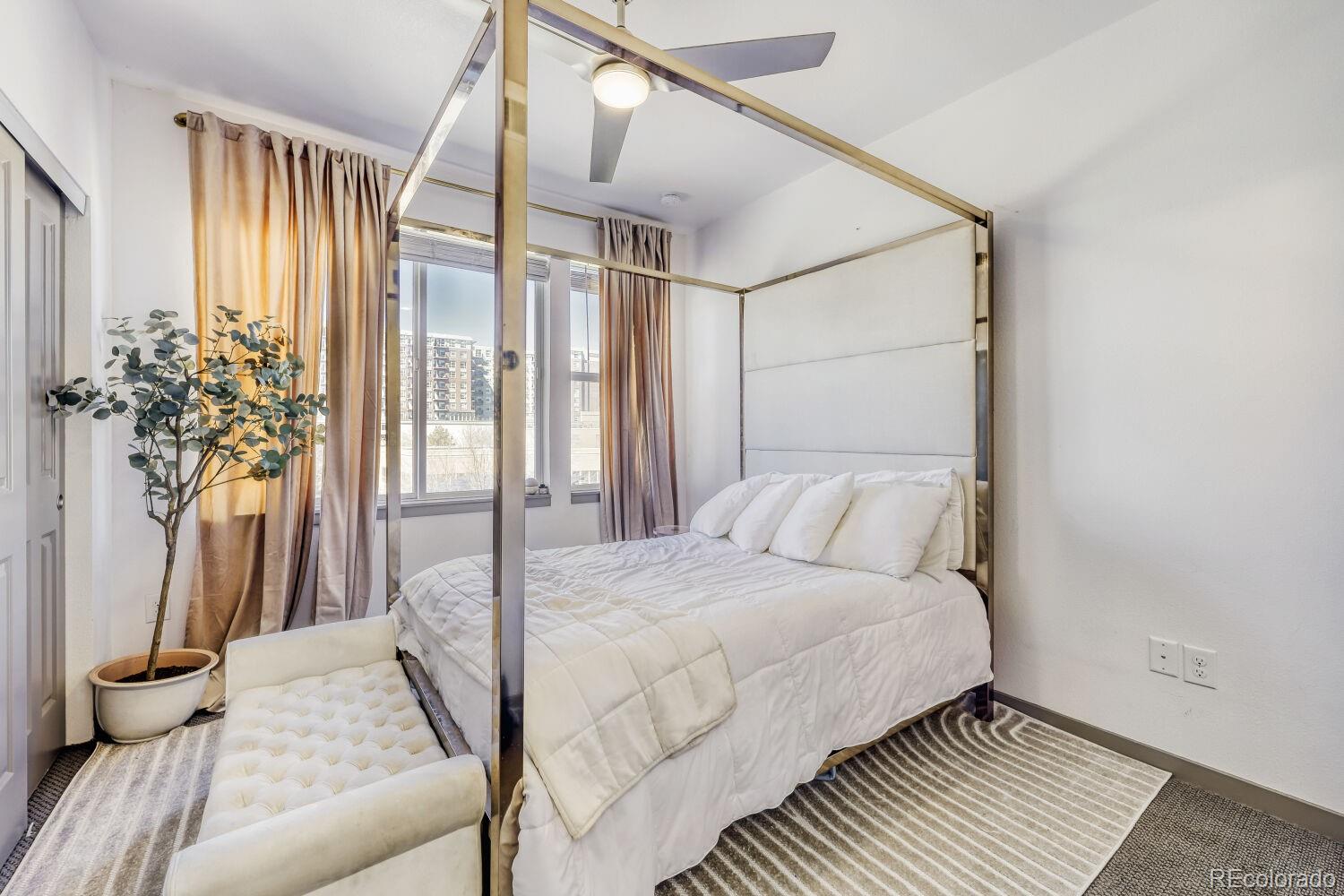MLS Image #16 for 2200  tremont place,denver, Colorado