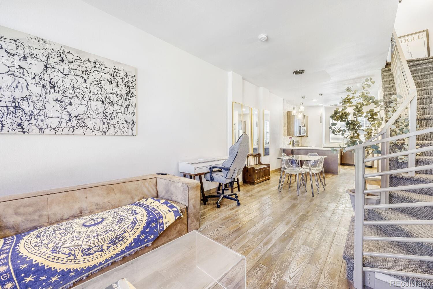 MLS Image #7 for 2200  tremont place,denver, Colorado