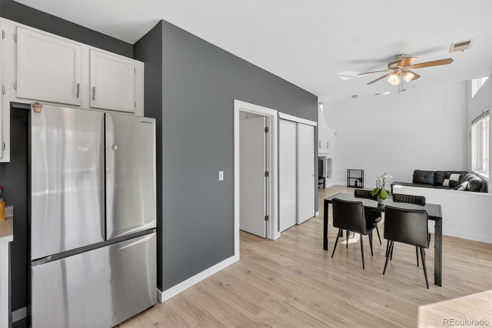 MLS Image #14 for 20100 e prentice lane,centennial, Colorado
