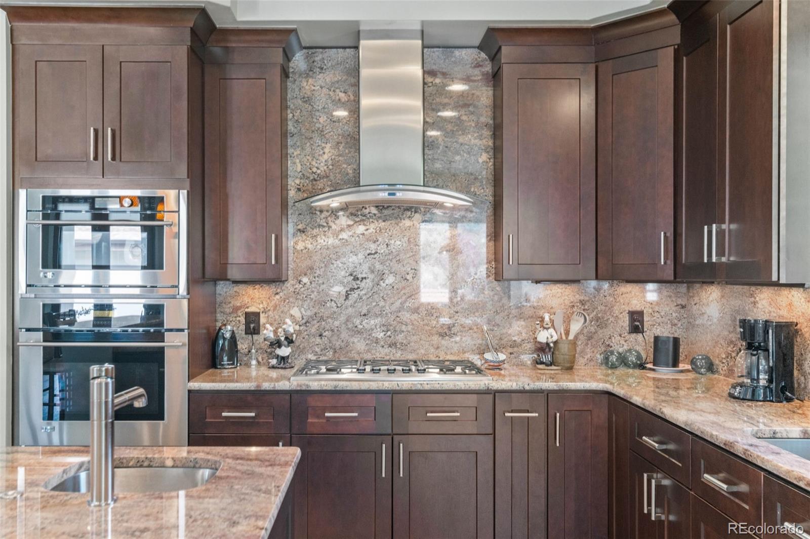 MLS Image #15 for 1344 s saint paul street,denver, Colorado
