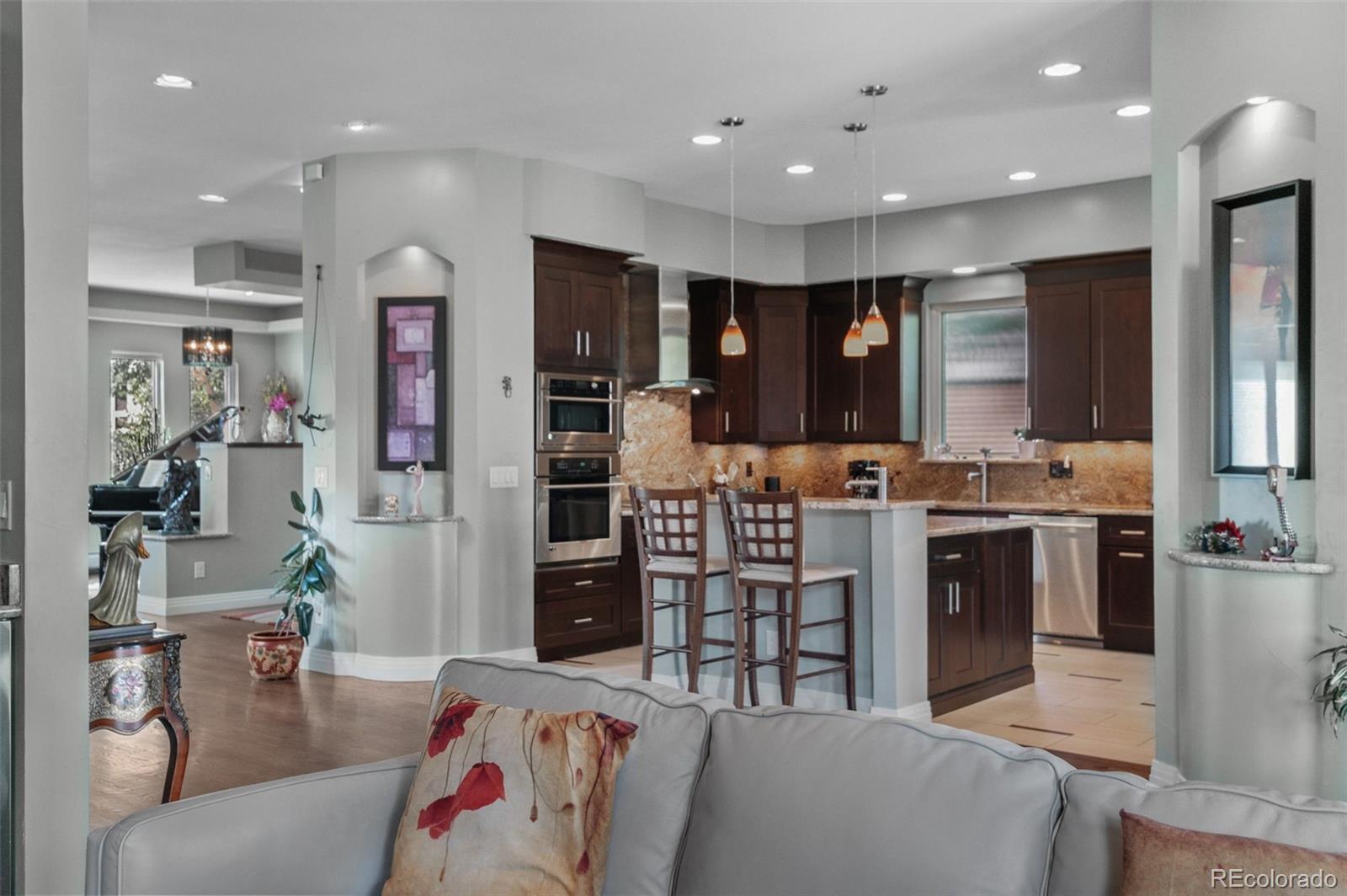 MLS Image #19 for 1344 s saint paul street,denver, Colorado