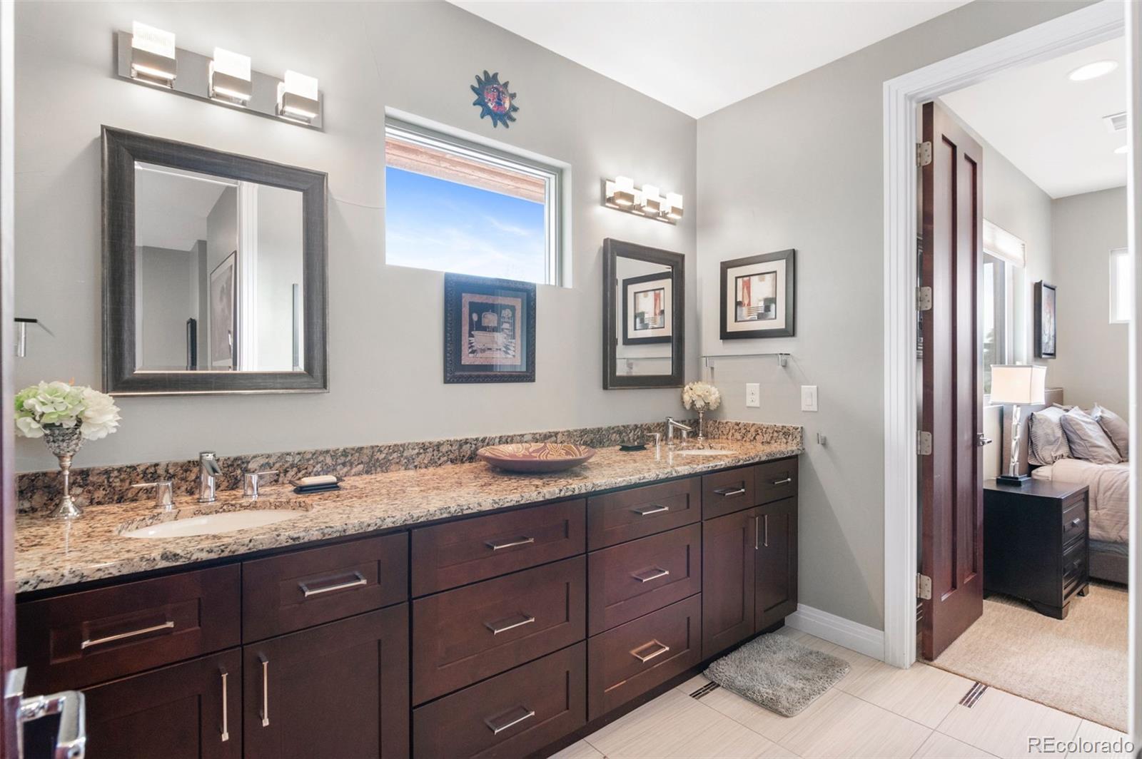 MLS Image #32 for 1344 s saint paul street,denver, Colorado
