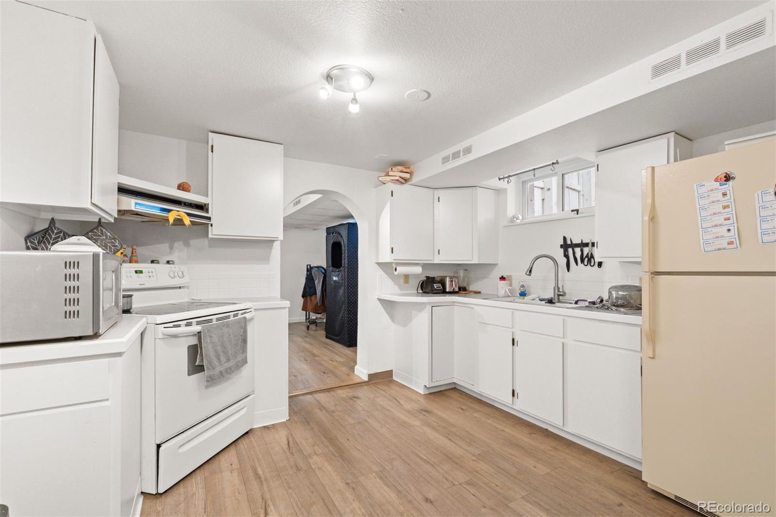 MLS Image #29 for 1321  gaylord street,denver, Colorado