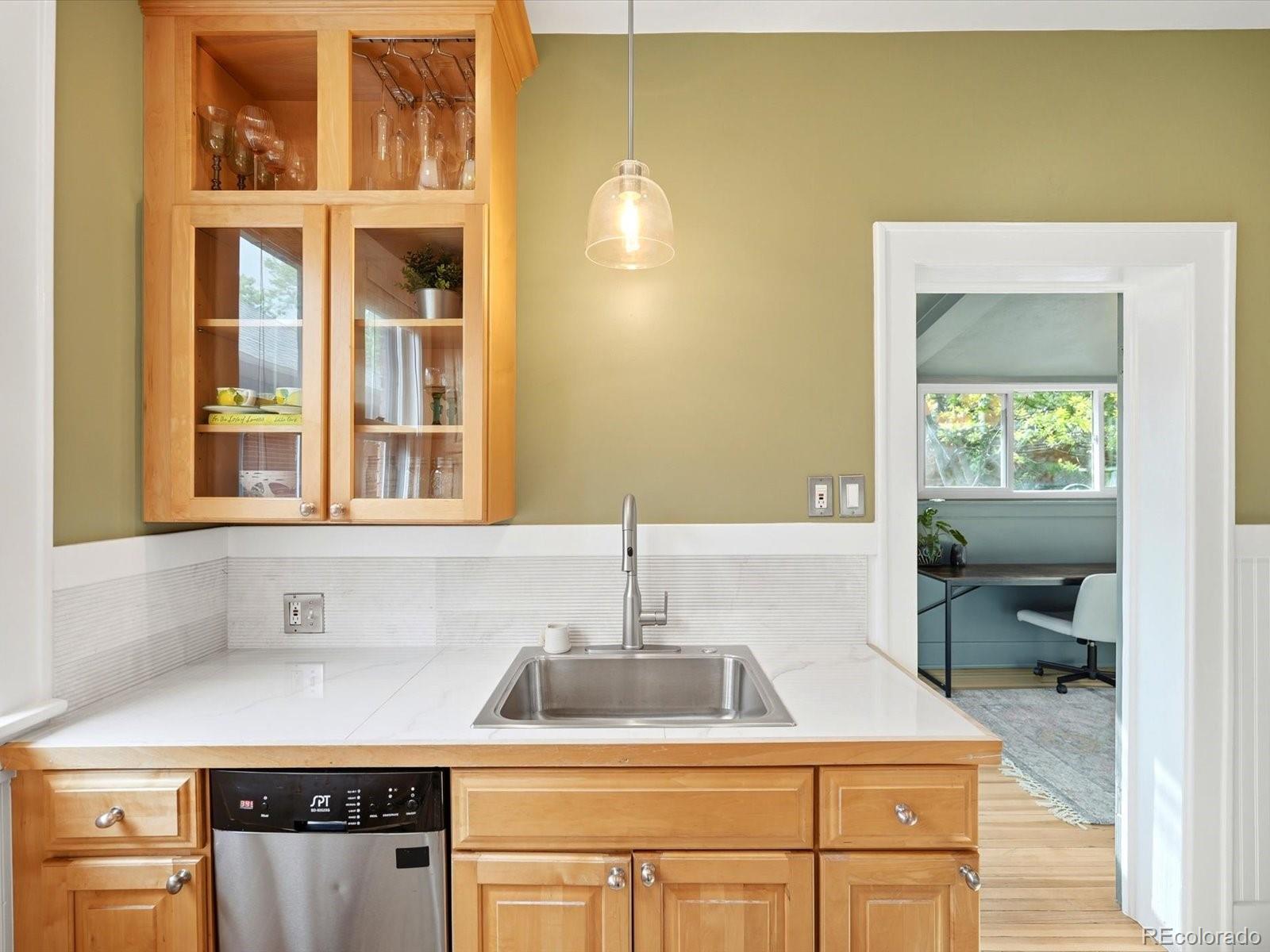 MLS Image #18 for 4283  hooker street,denver, Colorado