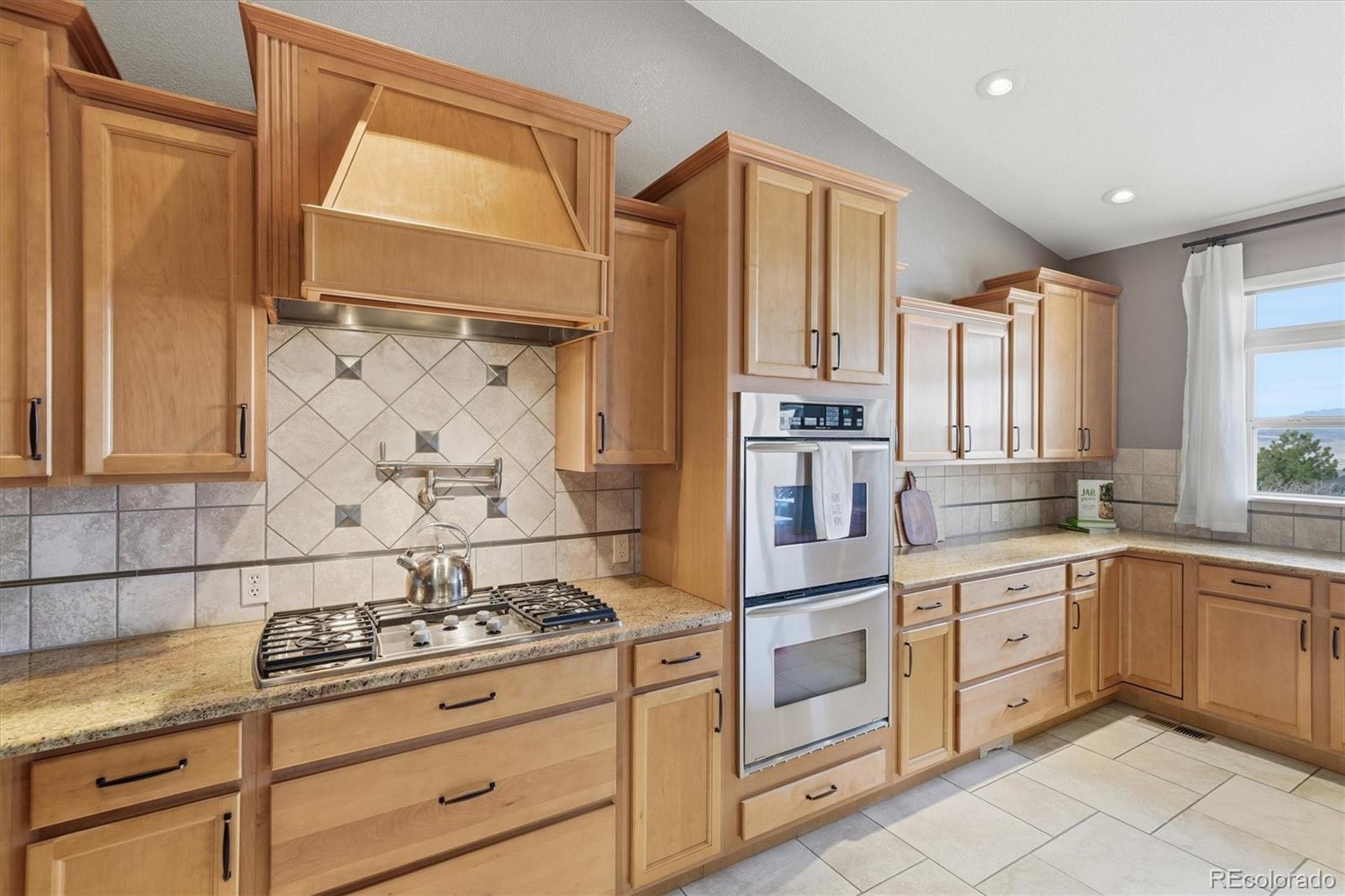 MLS Image #7 for 1535  dewfrost place,castle rock, Colorado