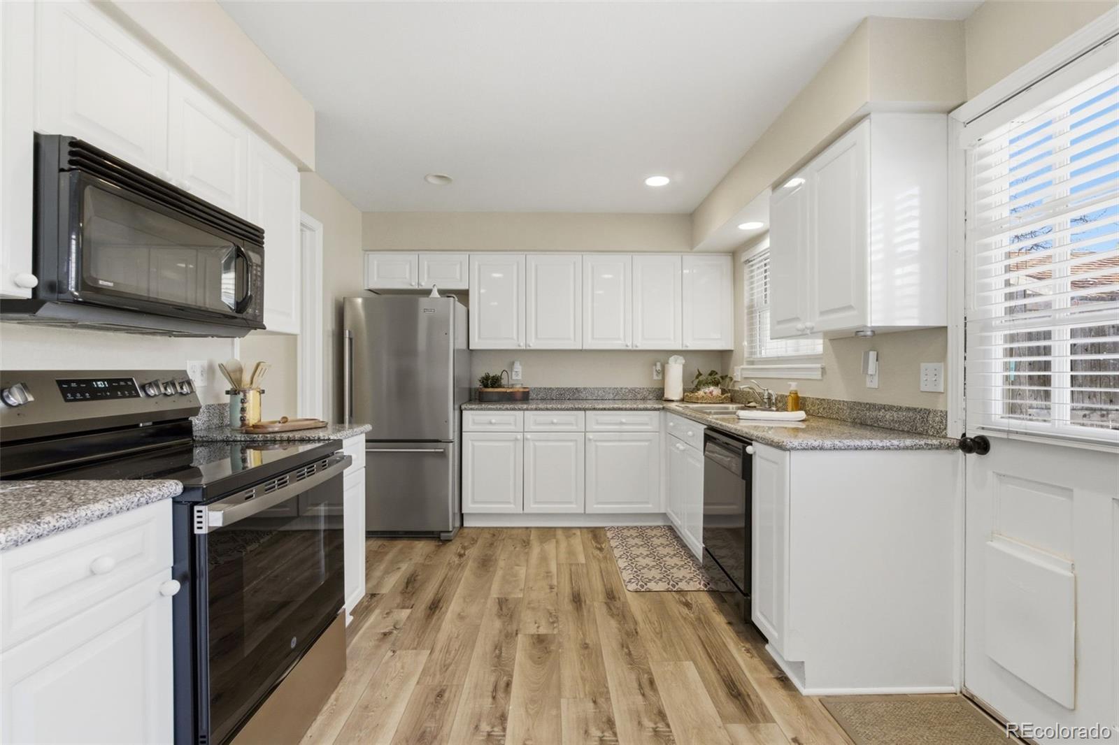 MLS Image #10 for 7353 s knolls way ,centennial, Colorado