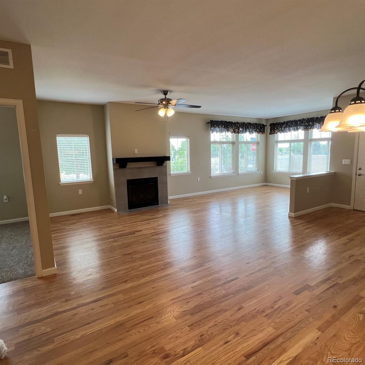MLS Image #8 for 2029 s flanders way b,aurora, Colorado