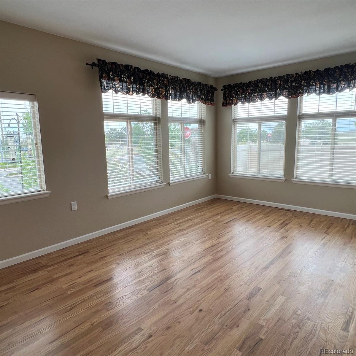 MLS Image #9 for 2029 s flanders way b,aurora, Colorado
