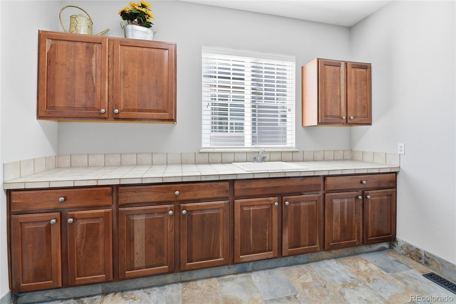 MLS Image #24 for 26949 e friend place,aurora, Colorado