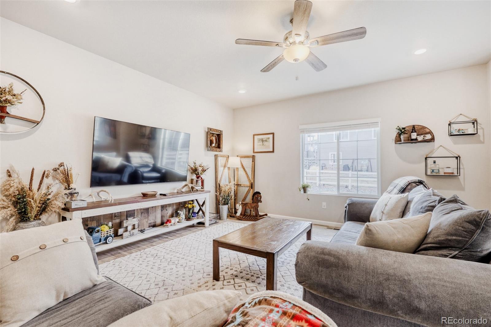 MLS Image #3 for 5193  blue lunar lane,castle rock, Colorado