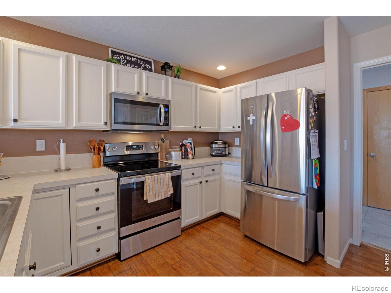 MLS Image #10 for 8594  citation drive,wellington, Colorado