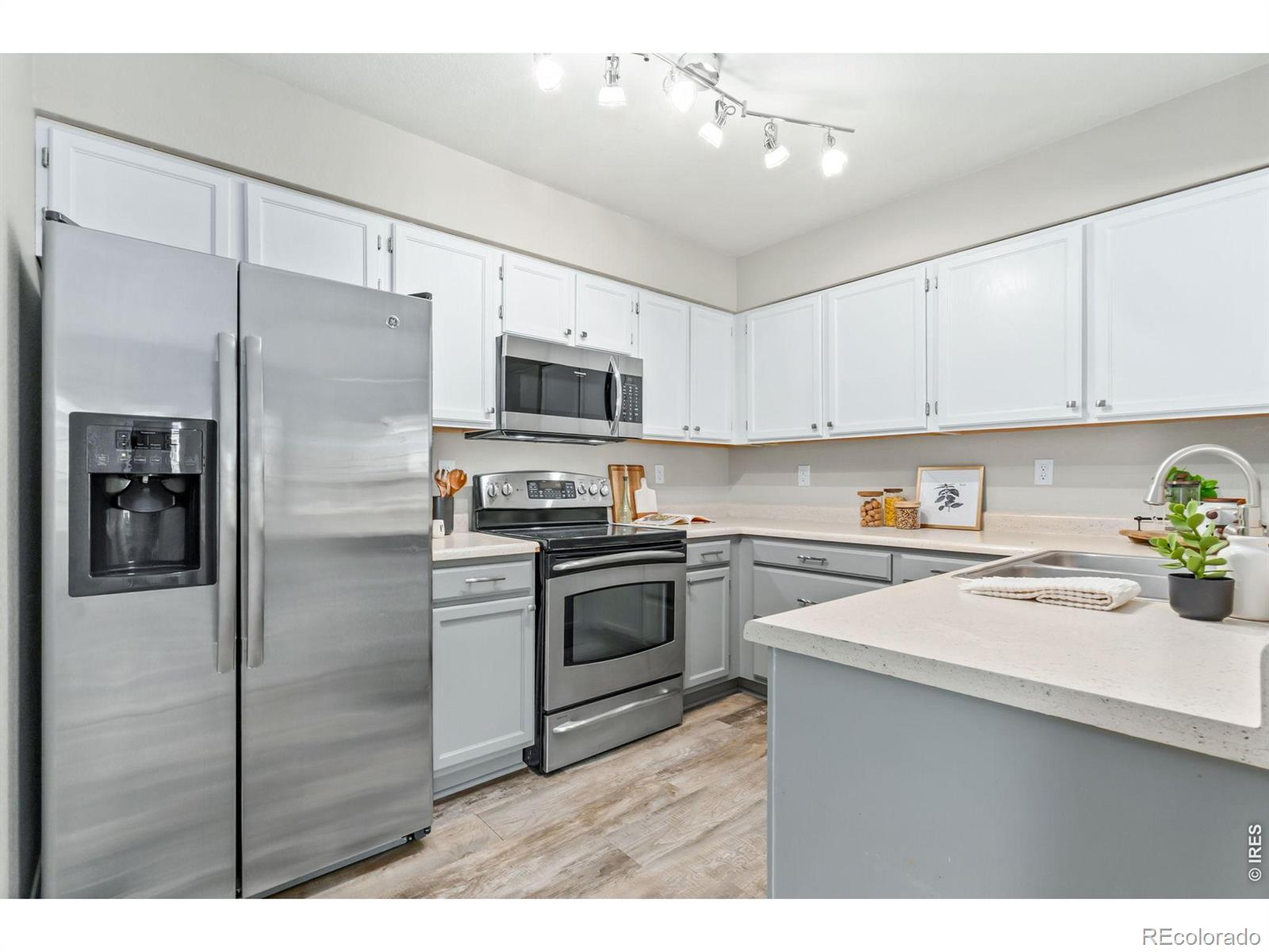 MLS Image #7 for 2502  timberwood drive,fort collins, Colorado
