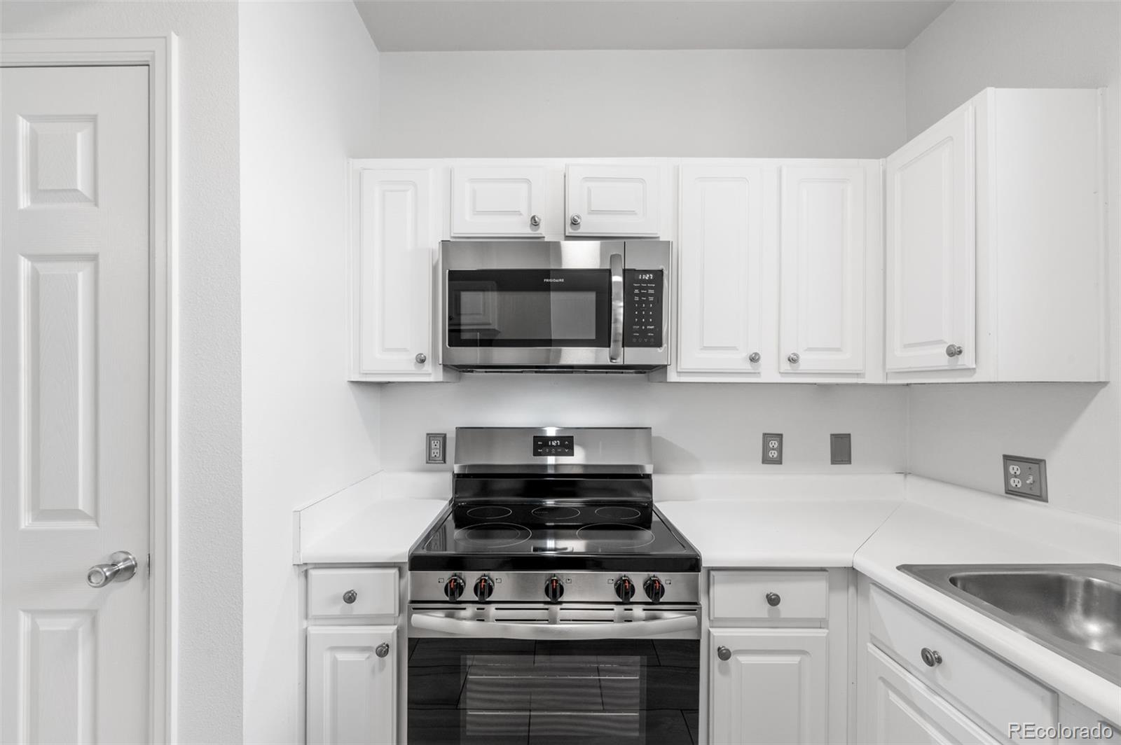 MLS Image #6 for 7423 s quail circle,littleton, Colorado