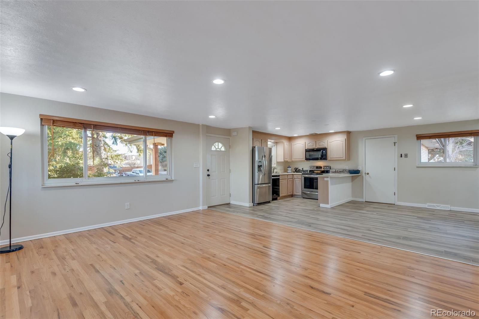 MLS Image #21 for 12617 w 6th place,lakewood, Colorado