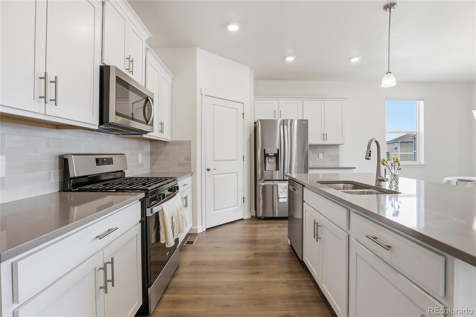 MLS Image #5 for 18206  prince hill circle,parker, Colorado