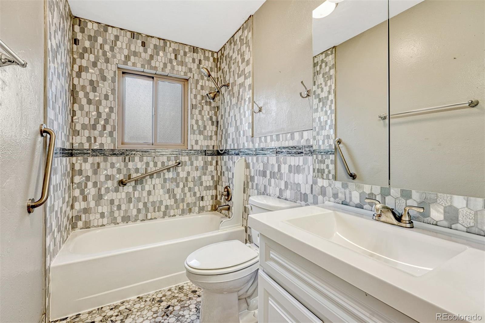 MLS Image #17 for 2554 e caramillo street,colorado springs, Colorado