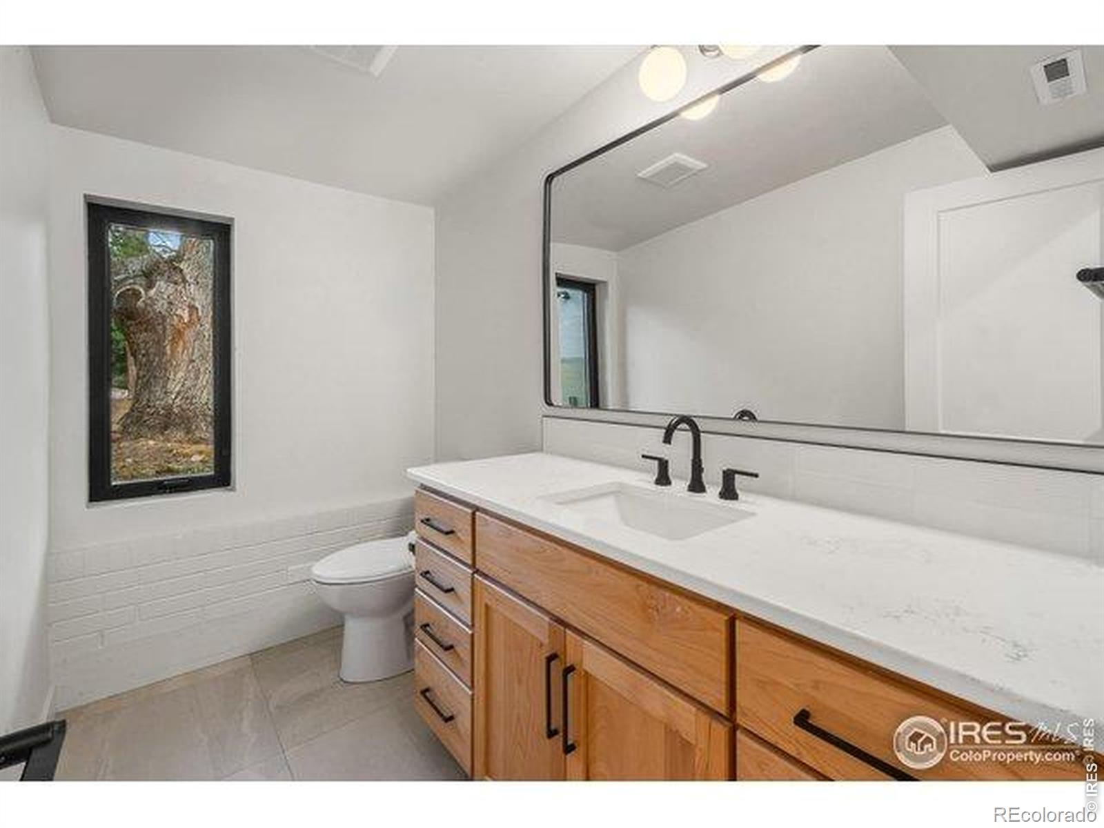 MLS Image #24 for 2009  18th avenue,greeley, Colorado