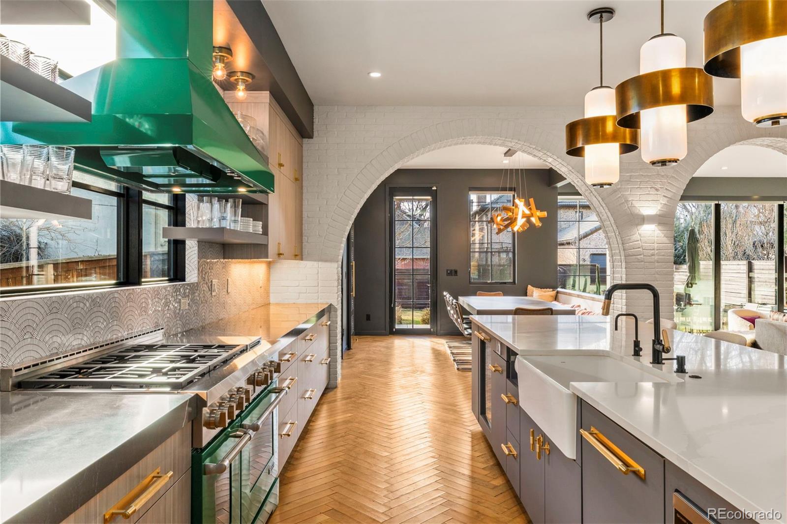 MLS Image #10 for 585 s gaylord street,denver, Colorado