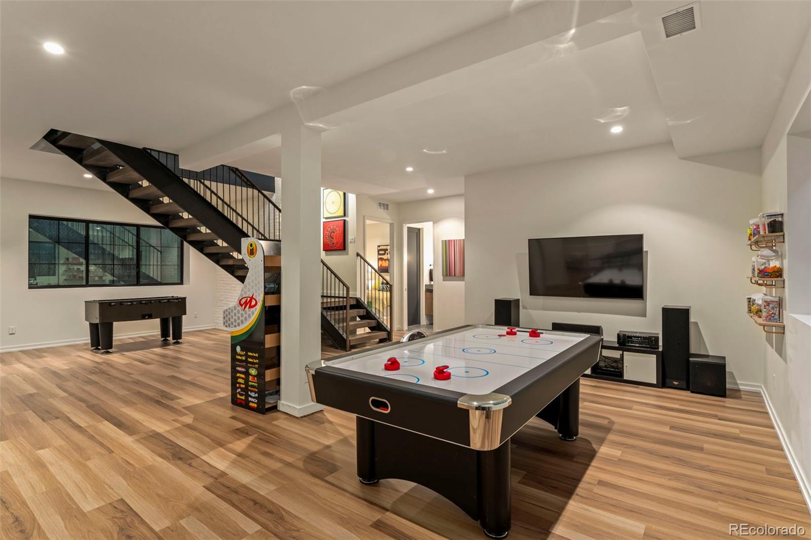 MLS Image #36 for 585 s gaylord street,denver, Colorado