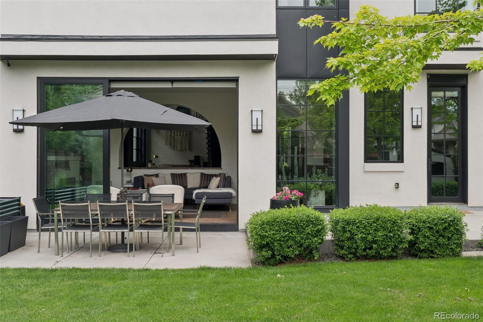 MLS Image #40 for 585 s gaylord street,denver, Colorado