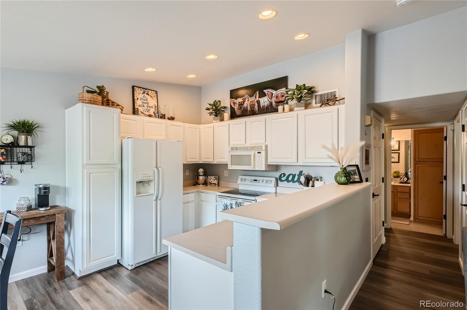 MLS Image #2 for 4875 s balsam way,littleton, Colorado