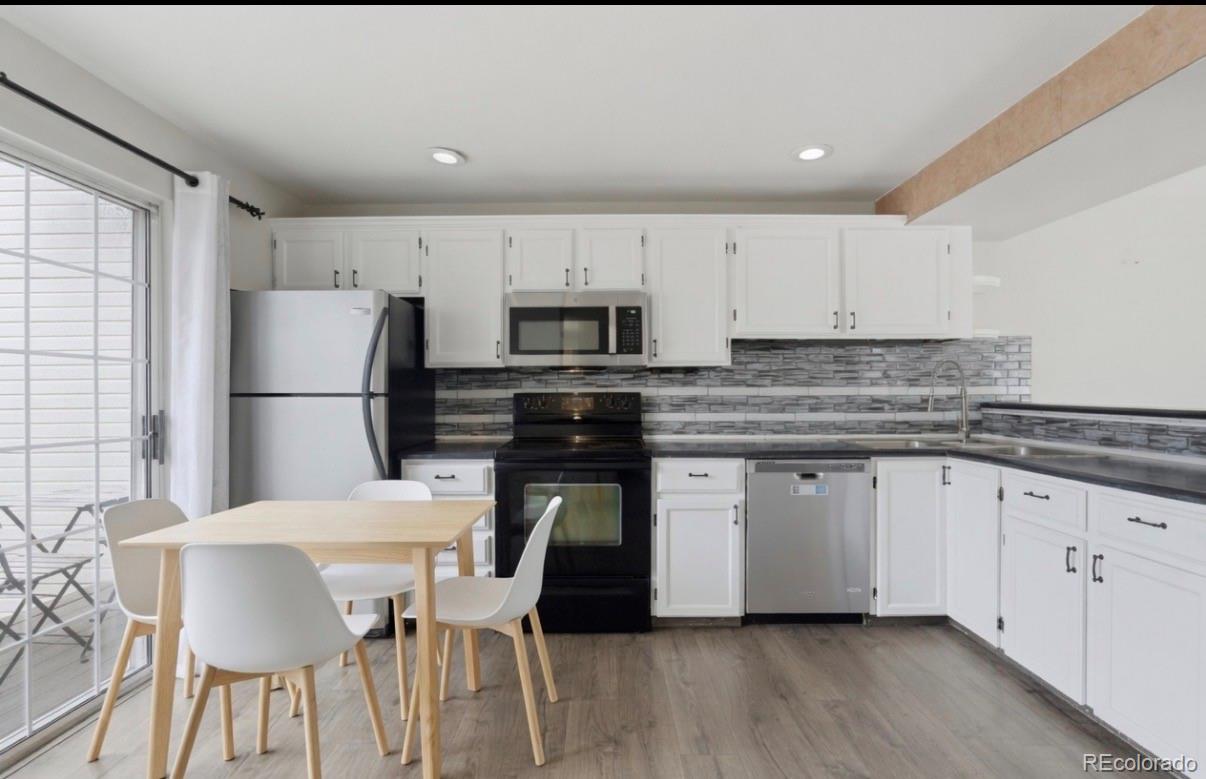 MLS Image #8 for 2054  sunridge circle,broomfield, Colorado