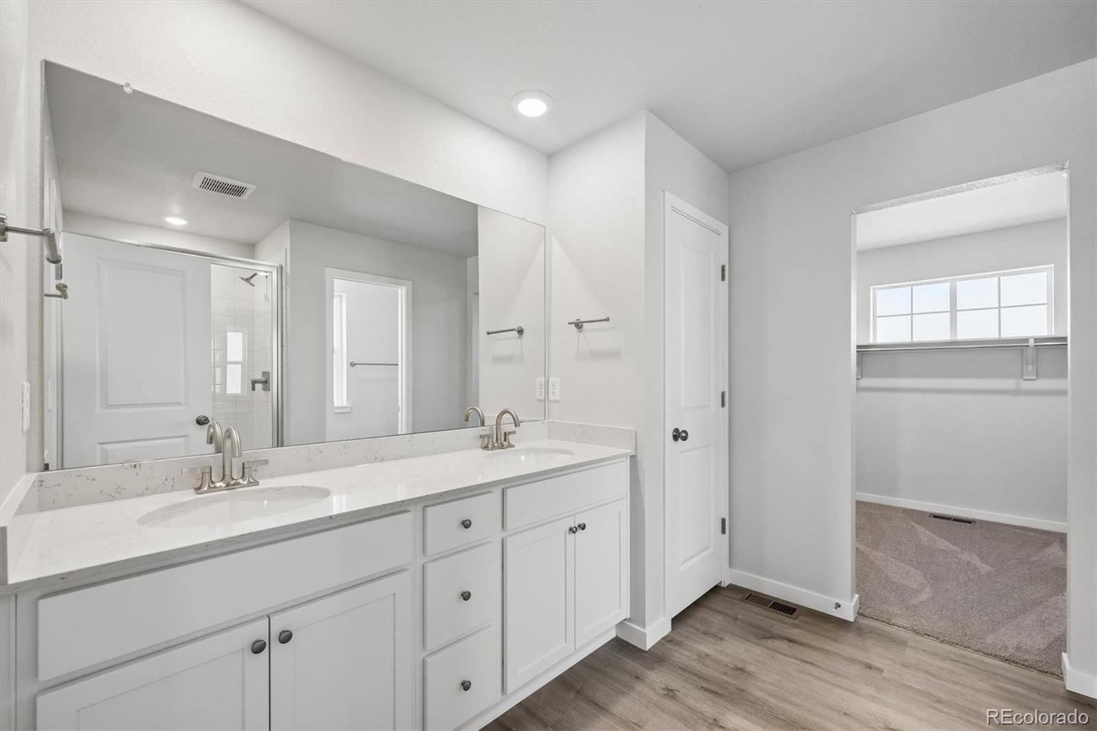 MLS Image #16 for 3313 n irvington street,aurora, Colorado