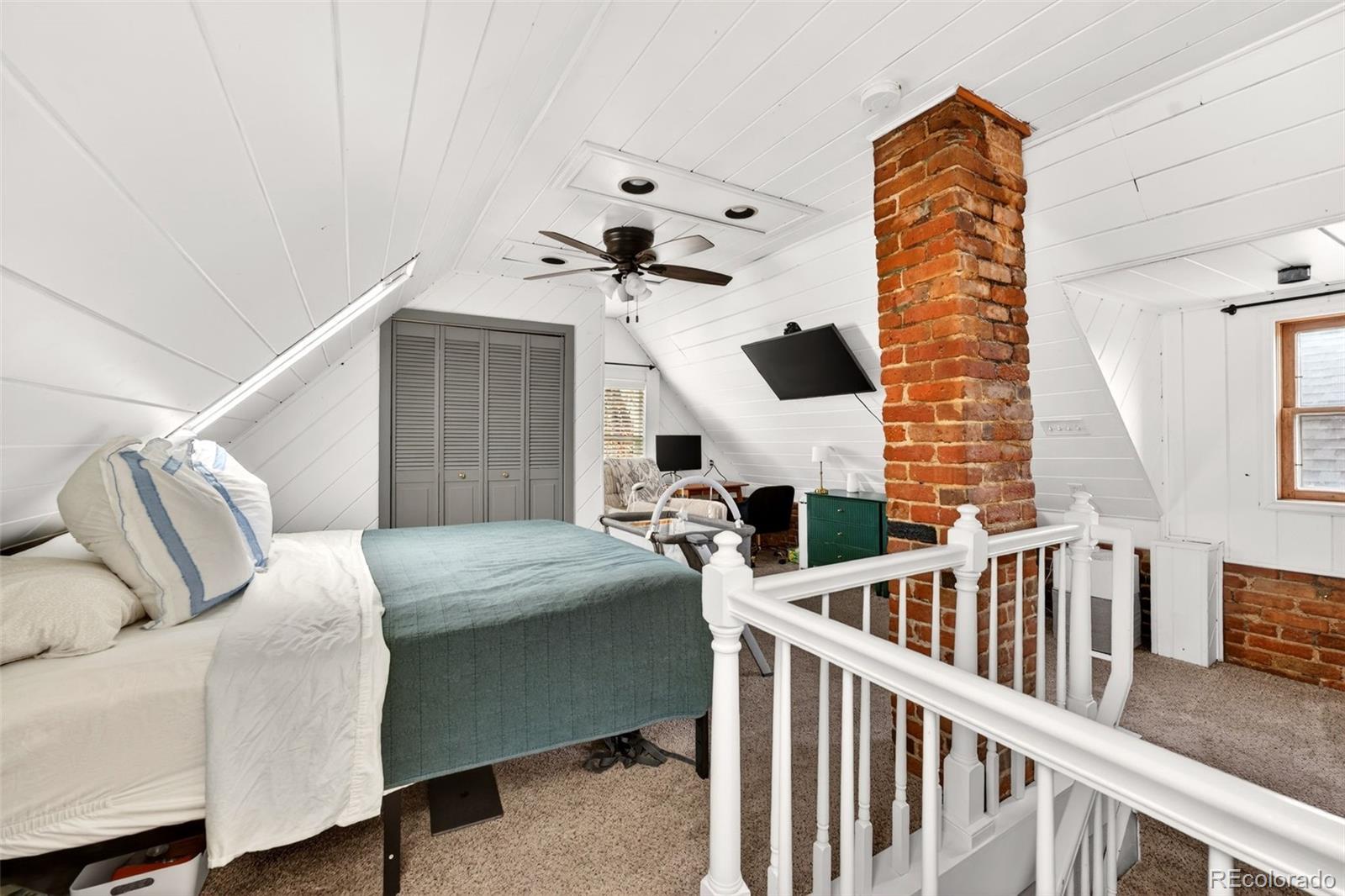 MLS Image #15 for 1144 s logan street,denver, Colorado