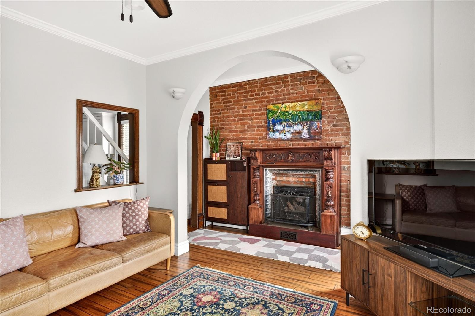 MLS Image #4 for 1144 s logan street,denver, Colorado