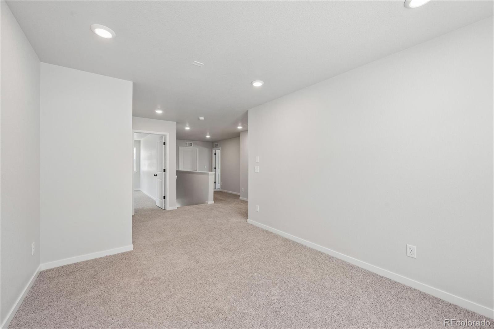 MLS Image #11 for 3323 n irvington street,aurora, Colorado