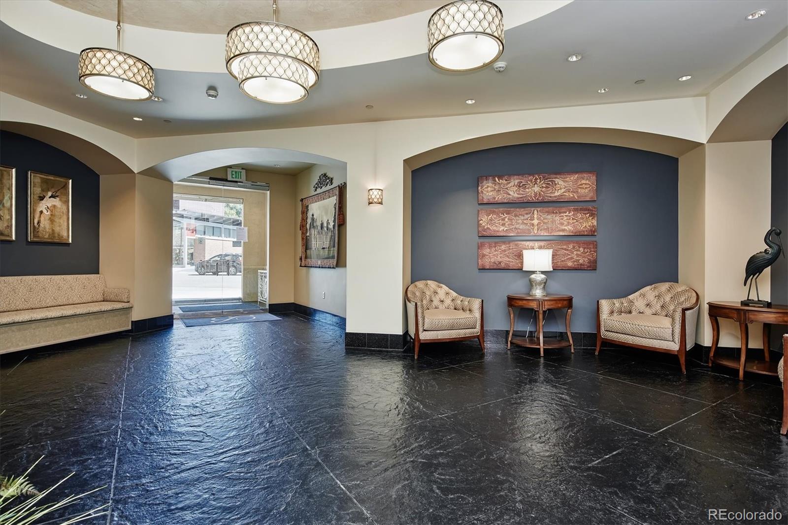 MLS Image #26 for 925 n lincoln street,denver, Colorado