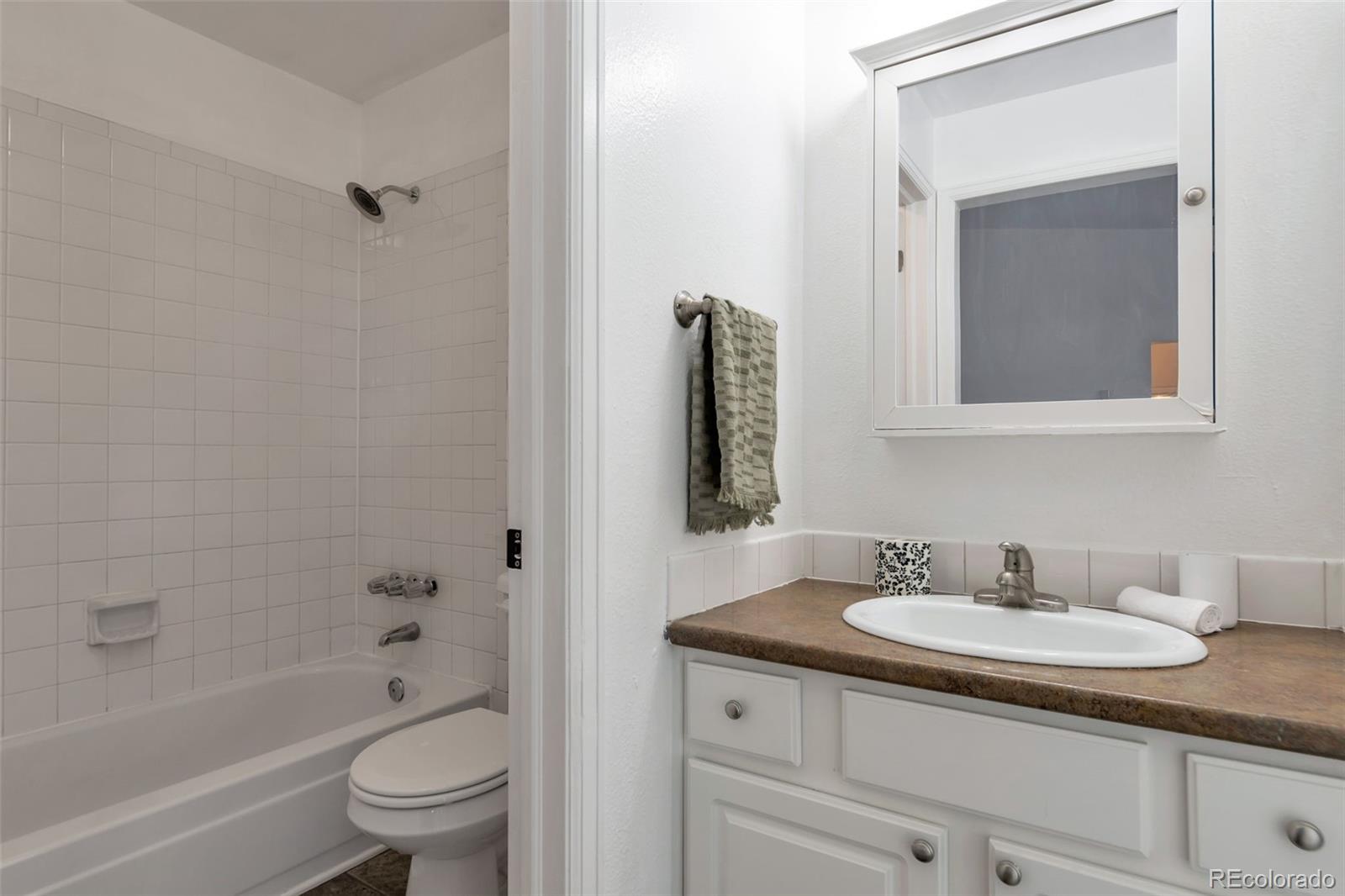 MLS Image #9 for 7132 s bryant street,littleton, Colorado