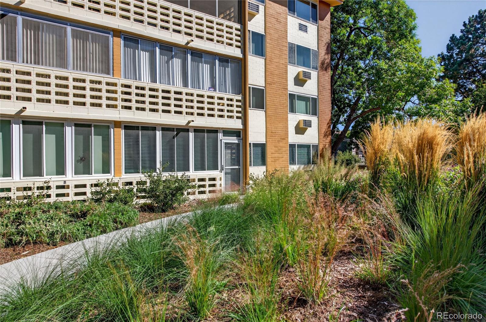 MLS Image #4 for 495 s dayton street 10a,denver, Colorado