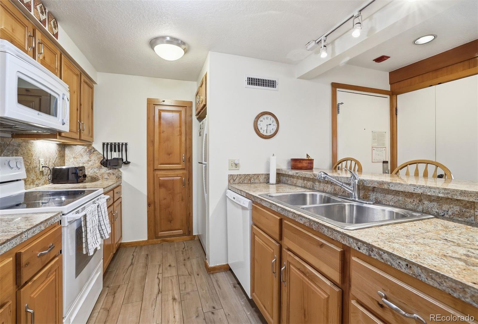 MLS Image #8 for 21700  us highway 6 ,keystone, Colorado