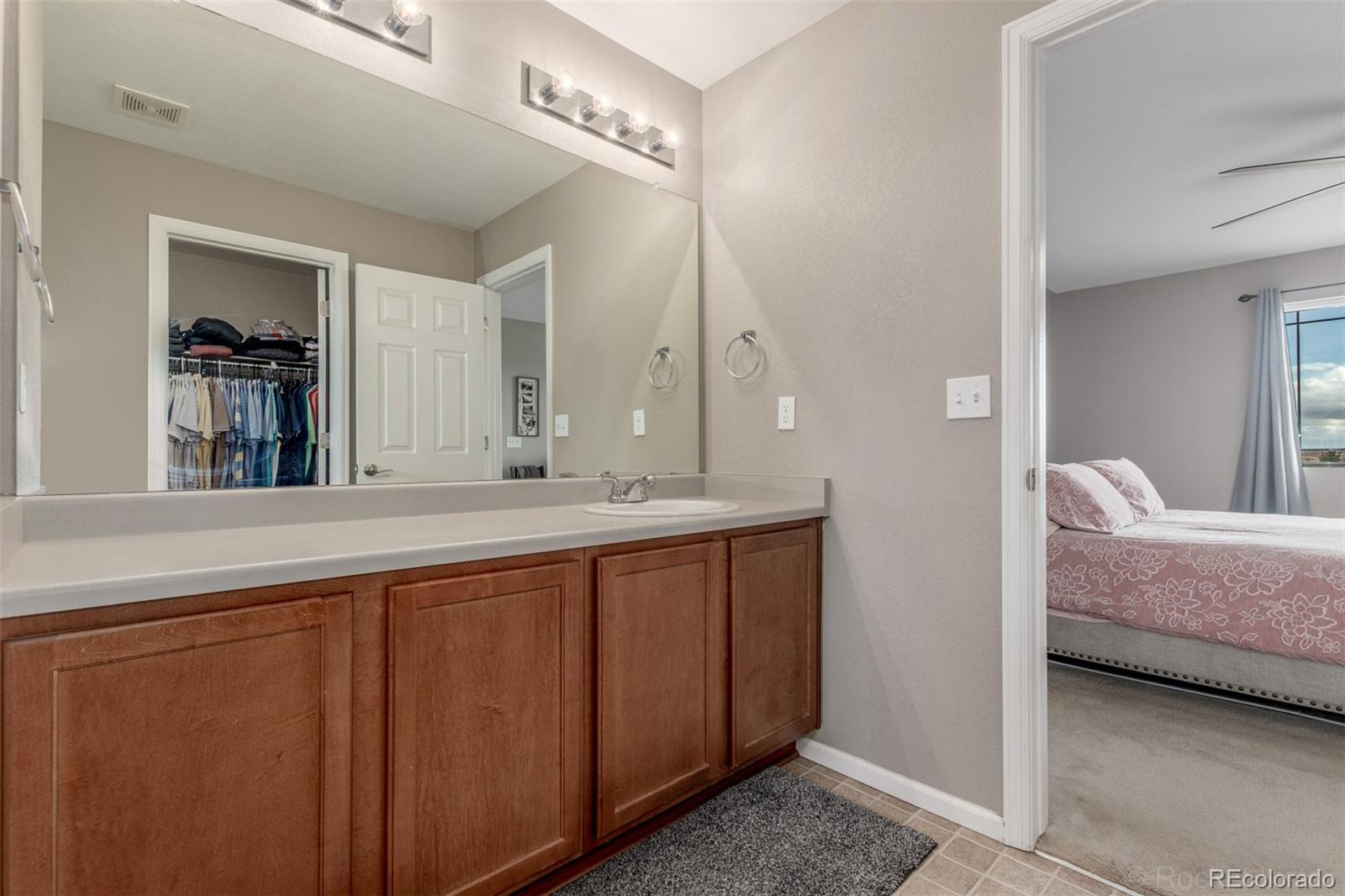 MLS Image #21 for 25664 e byers drive,aurora, Colorado